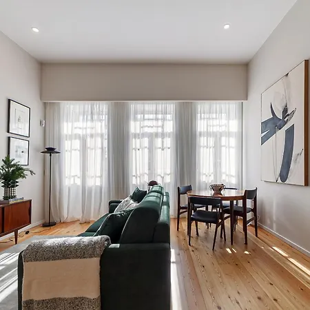 아파트 Art Living Estacao By Sweet 아베이루